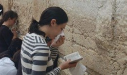 娱乐圈吃瓜的态度